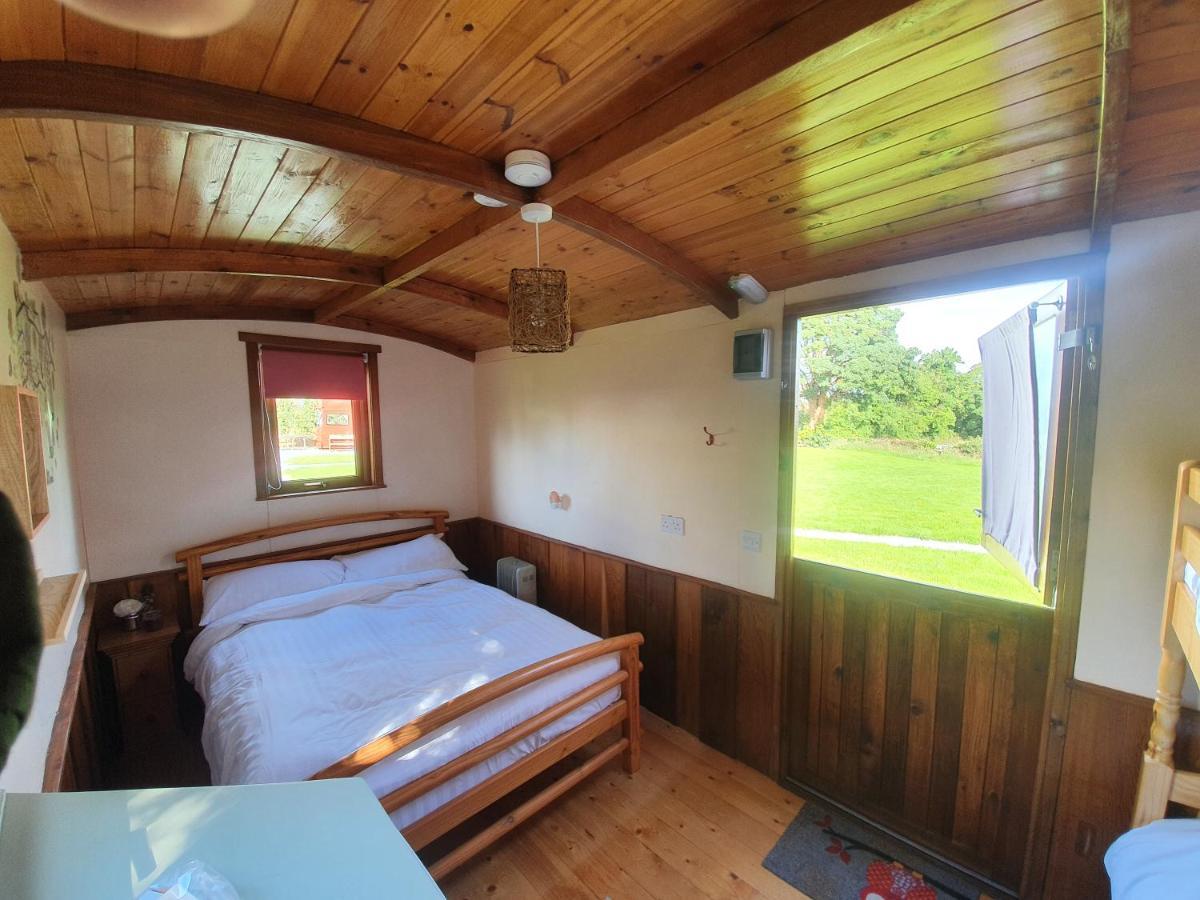 Glasson Glamping Farm Athlone Extérieur photo